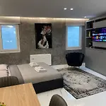 Taleda - Modern & Self Checkin In The Old Town Lugano