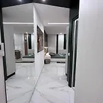 Taleda - Modern & Self Checkin In The Old Town * Lugano