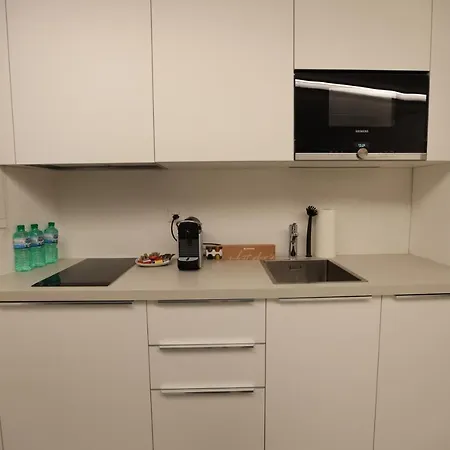 Taleda - Modern & Self Checkin In The Old Town *