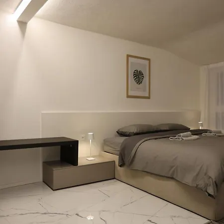 Taleda - Modern & Self Checkin In The Old Town アパート *