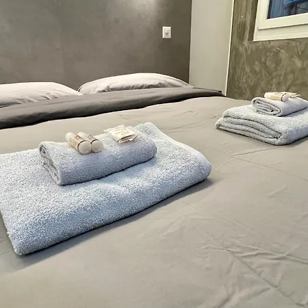 公寓 Taleda - Modern & Self Checkin In The Old Town 盧加諾