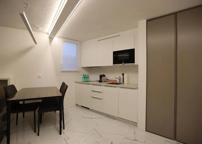 Taleda - Modern & Self Checkin In The Old Town Apartment Lugano