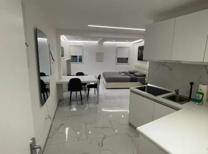 Taleda - Modern & Self Checkin In The Old Town Lugano