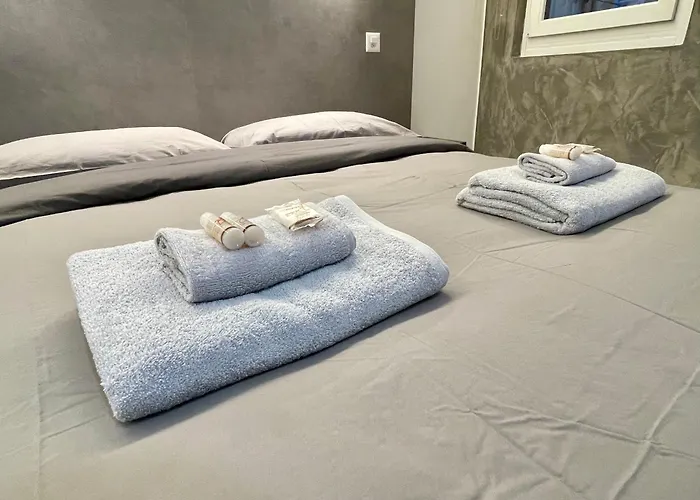 Apartment Taleda - Modern & Self Checkin In The Old Town Lugano