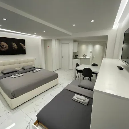 Apartmán Taleda - Modern & Self Checkin In The Old Town *